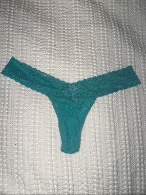 Vintage 2009 Victoria’s Secret The Lacie One Size Thong Turquoise